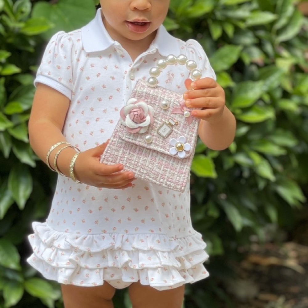 Chic handbag